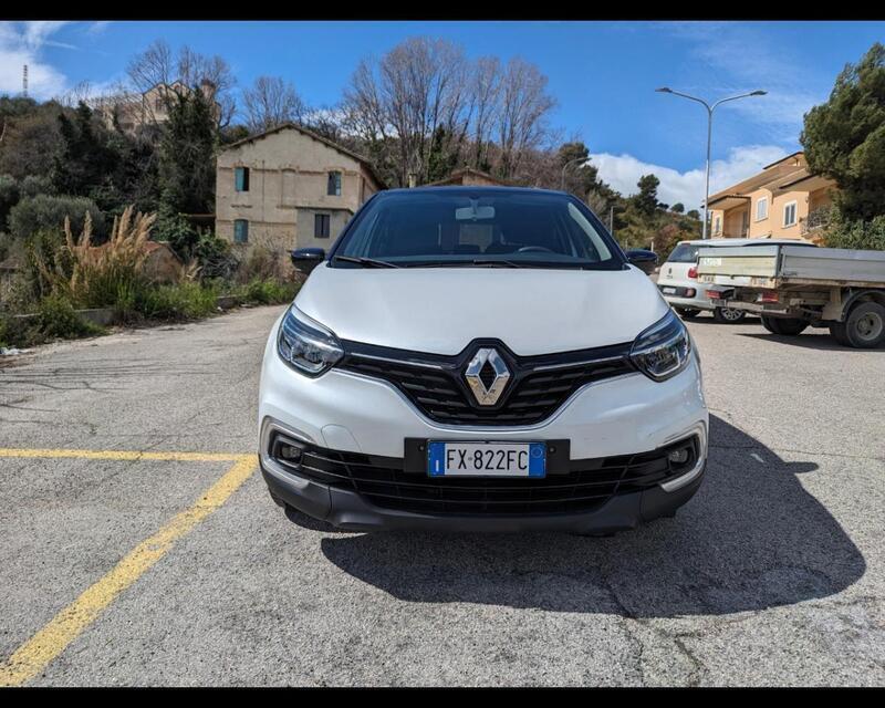 Usato 2019 Renault Captur 0.9 Benzin 90 CV (15.000 €)