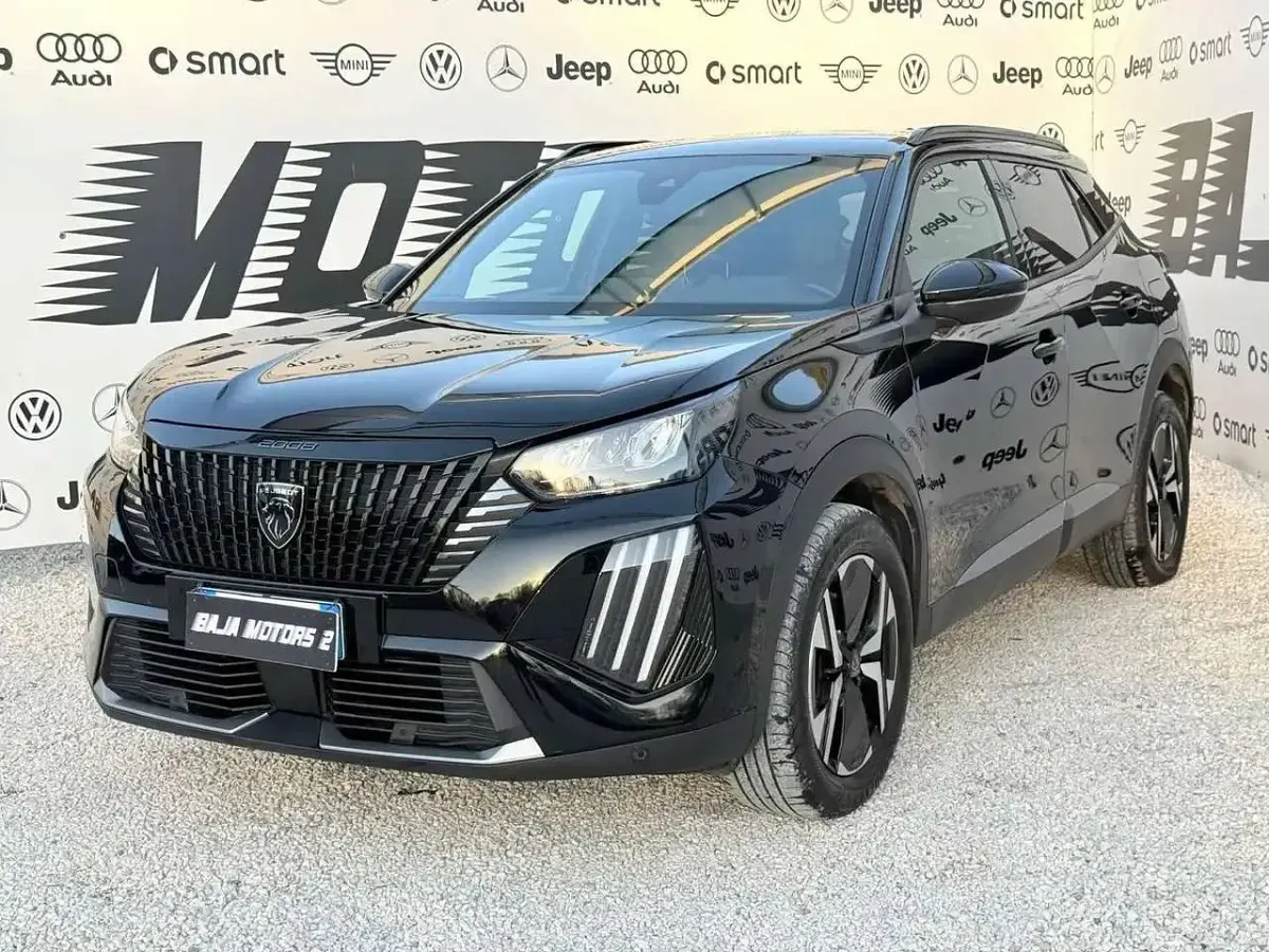 Usata Peugeot 2008 Allure 131 CV (96 kW) 2025 Nero SUV