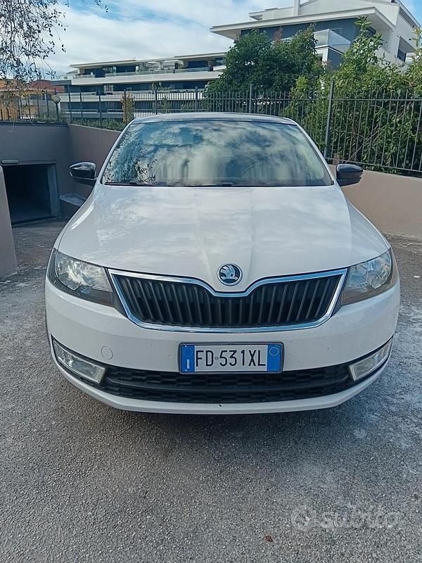 Usata Skoda Rapid 2016 Bianco Berlina