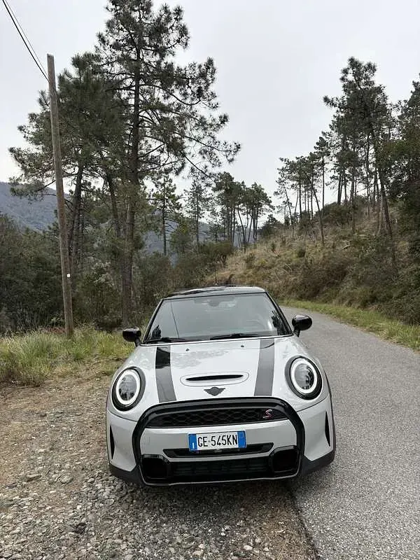 Usata Mini Cooper S 178 CV (130 kW) 2021 Grigio Utilitaria