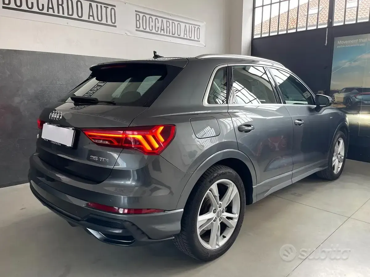 Usata Audi Q3 S-Line 150 CV (110 kW) 2019 Grigio SUV