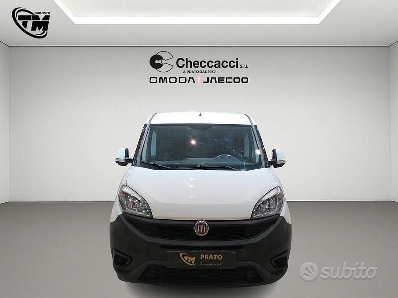 Usata Fiat Doblò 105 CV (77 kW) 2017 Bianco Monovolume