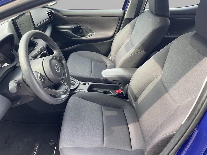 Usata Mazda 2 116 CV (85 kW) 2025 Glass blue Utilitaria
