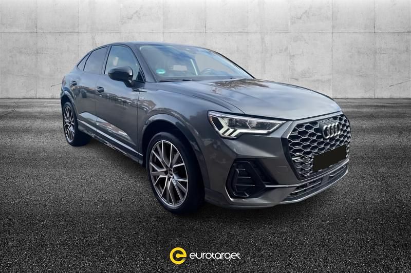Usata Audi Q3 S-Line 150 CV (110 kW) 2024 Grigio metallizzato SUV