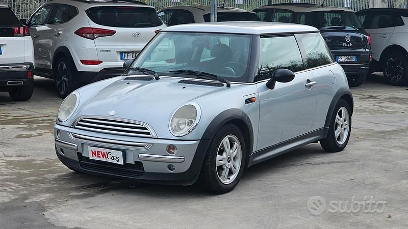 Usata Mini One D 75 CV (55 kW) 2004 Grigio Utilitaria