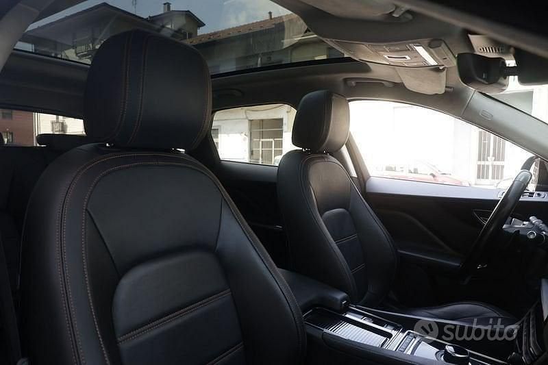 Usata Jaguar F-Pace Prestige 180 CV (132 kW) 2020 Nero SUV