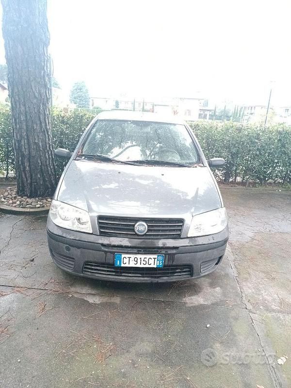Usata Fiat Punto 2005 Grigio Utilitaria