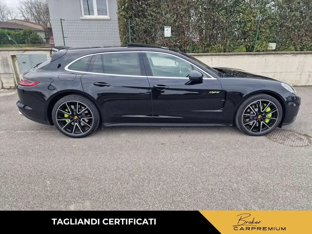 Usata Porsche Panamera 4 E-Hybrid 330 CV (242 kW) 2018 Nero Utilitaria