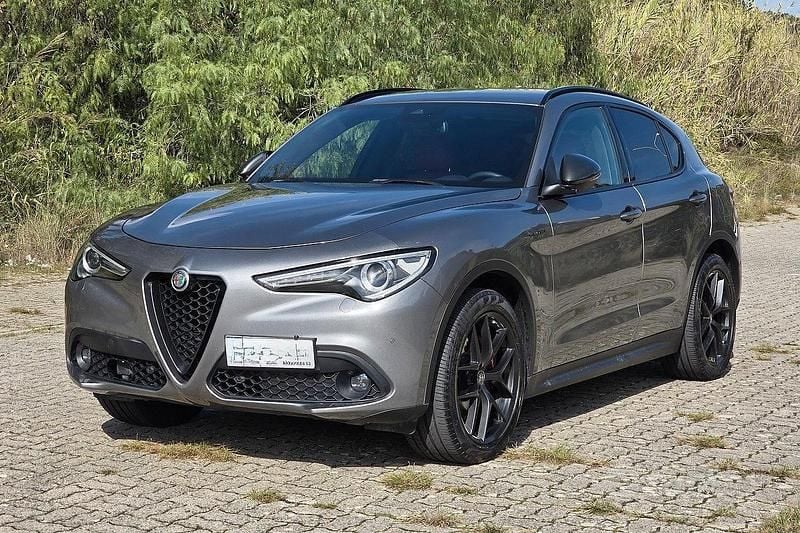 Usata Alfa Romeo Stelvio Tech Edition 190 CV (139 kW) 2019 Grigio SUV