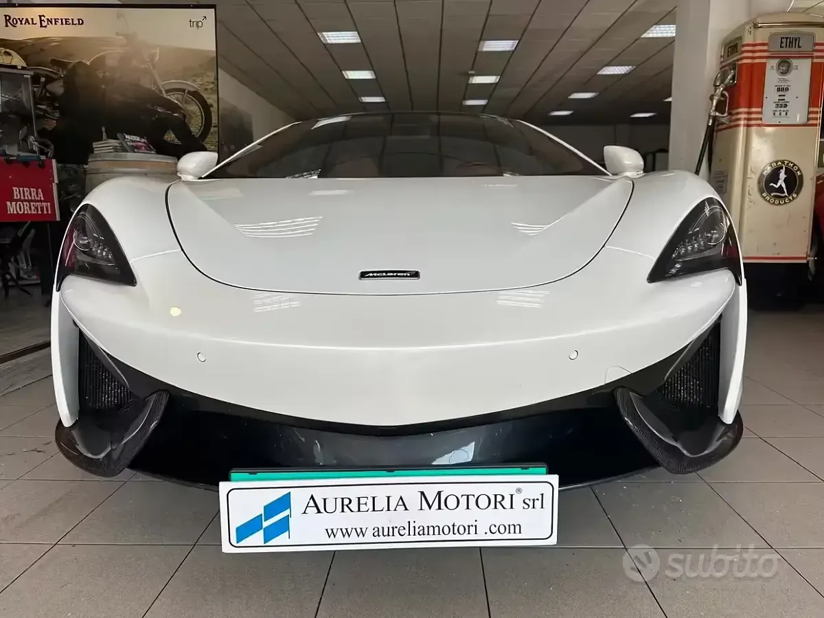 Usata McLaren 570GT 570 CV (419 kW) 2016 Bianco Coupé