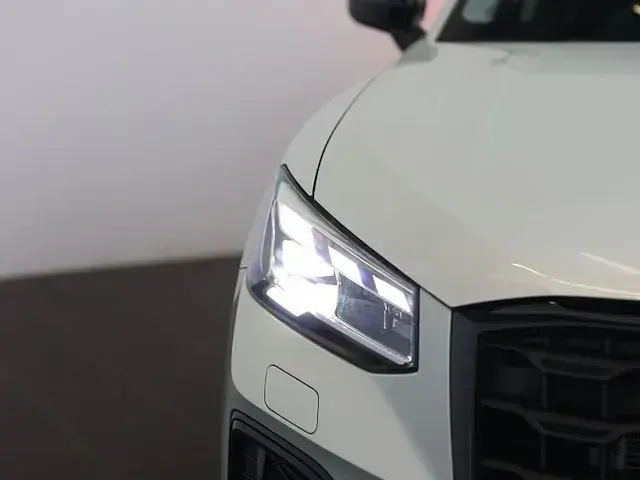 Usata Audi Q2 Ambiente 150 CV (110 kW) 2025 Argento cavo metallizzato SUV