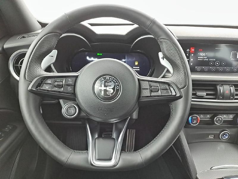 Usata Alfa Romeo Stelvio Sprint 210 CV (154 kW) 2024 Grigio SUV