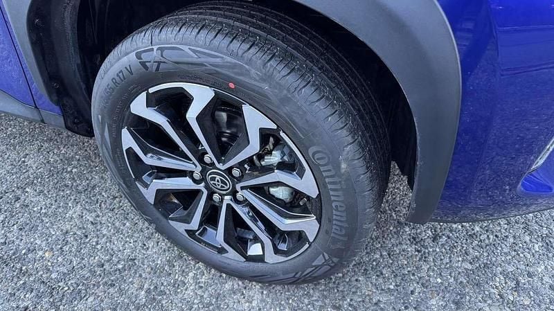Nuova Toyota Yaris Cross Trend 92 CV (67 kW) 2025 Juniper blue SUV