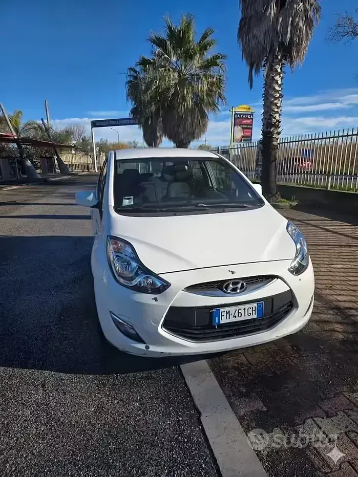 Usata Hyundai ix20 90 CV (66 kW) 2011 Bianco Utilitaria
