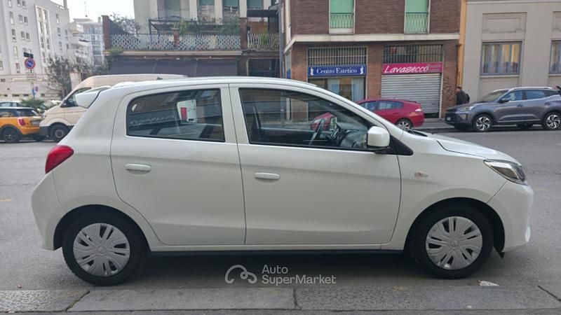 Usata Mitsubishi Space Star Intense 71 CV (52 kW) 2021 Bianco Utilitaria