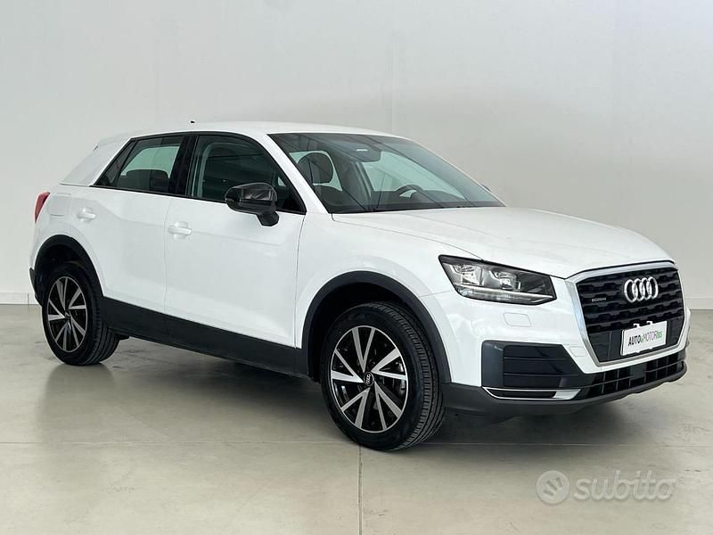 Usata Audi Q2 Ambiente 190 CV (139 kW) 2019 Bianco SUV