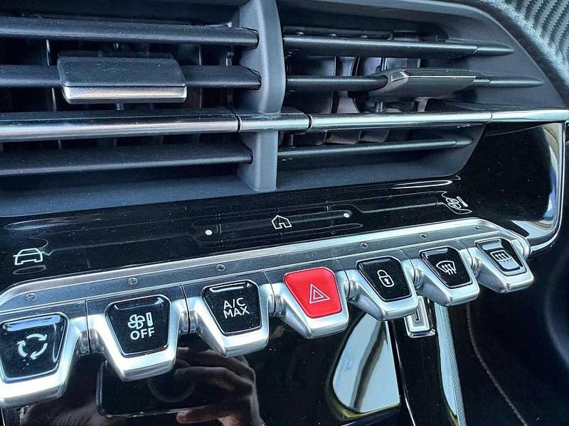 Usata Peugeot 208 GT 101 CV (74 kW) 2024 Giallo Utilitaria