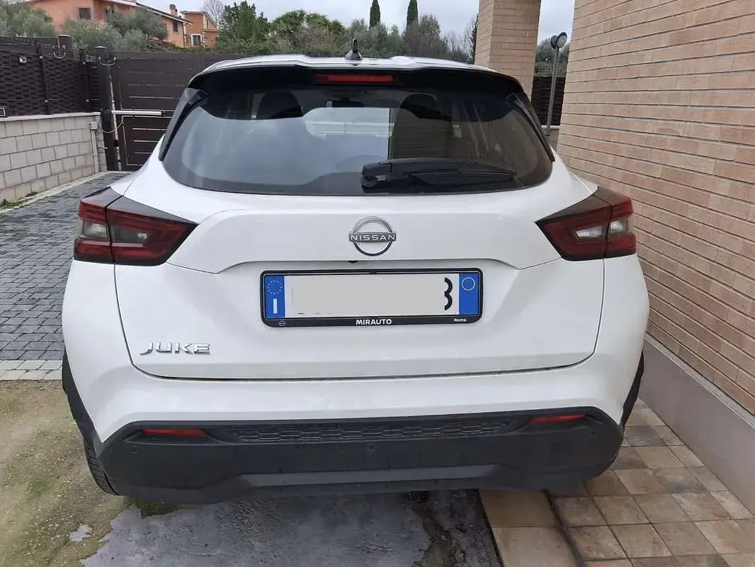 Usata Nissan Juke Acenta 114 CV (83 kW) 2025 Bianco SUV