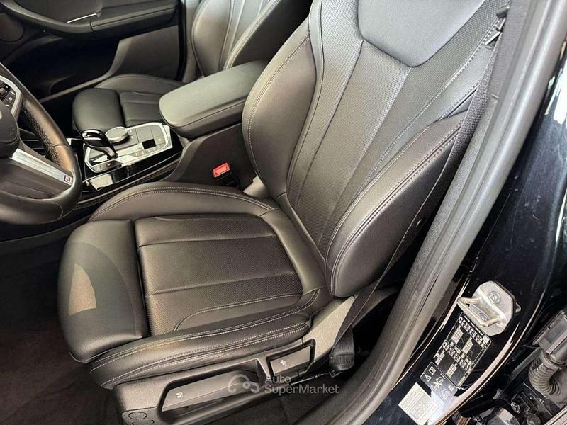 Usata BMW X4 M Sport 190 CV (139 kW) 2024 Nero SUV