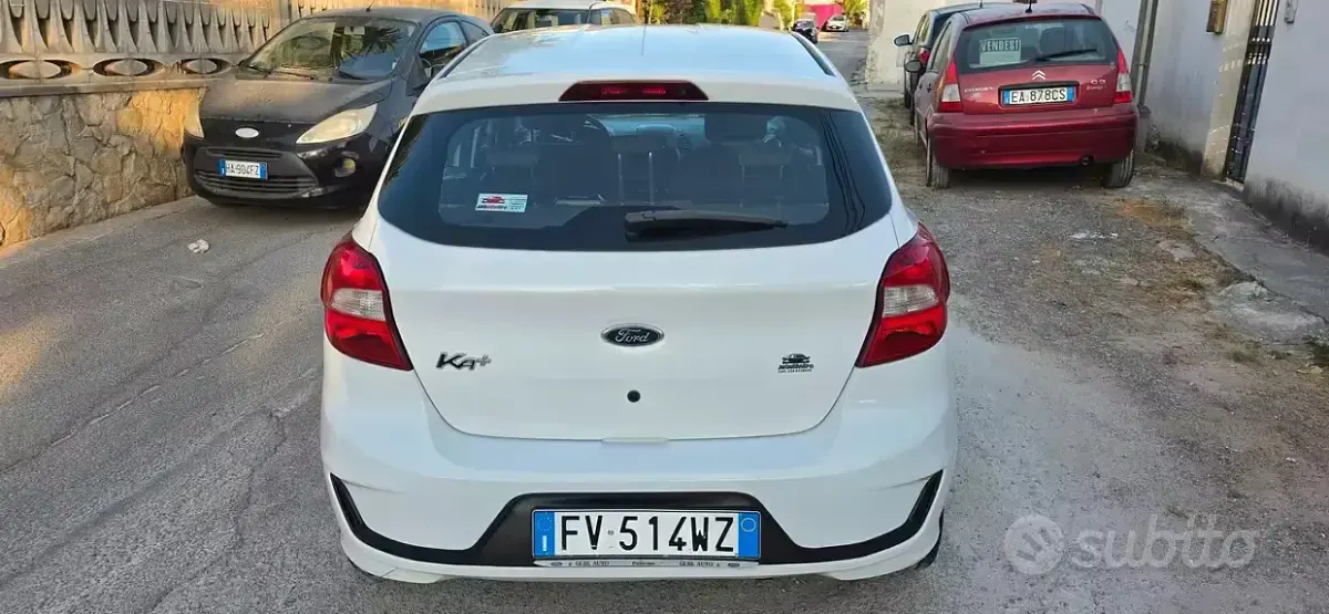 Usata Ford Ka Plus 71 CV (52 kW) 2019 Bianco Utilitaria
