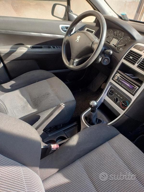 Usata Peugeot 307 90 CV (66 kW) 2007 Blu Berlina