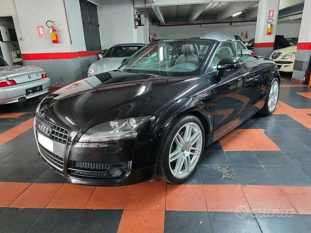 Usata Audi TT Roadster Exclusive 200 CV (147 kW) 2007 Nero Cabrio