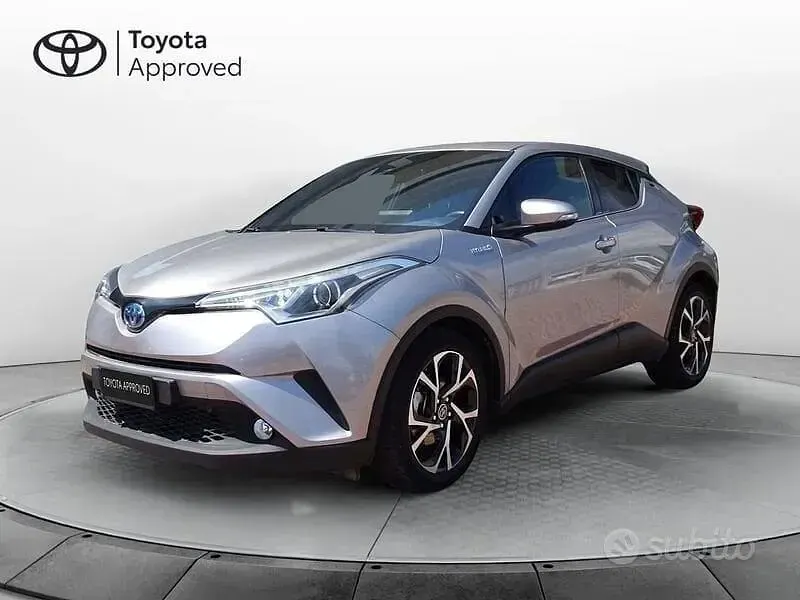 Usata Toyota C-HR Trend 122 CV (89 kW) 2019 Grigio SUV