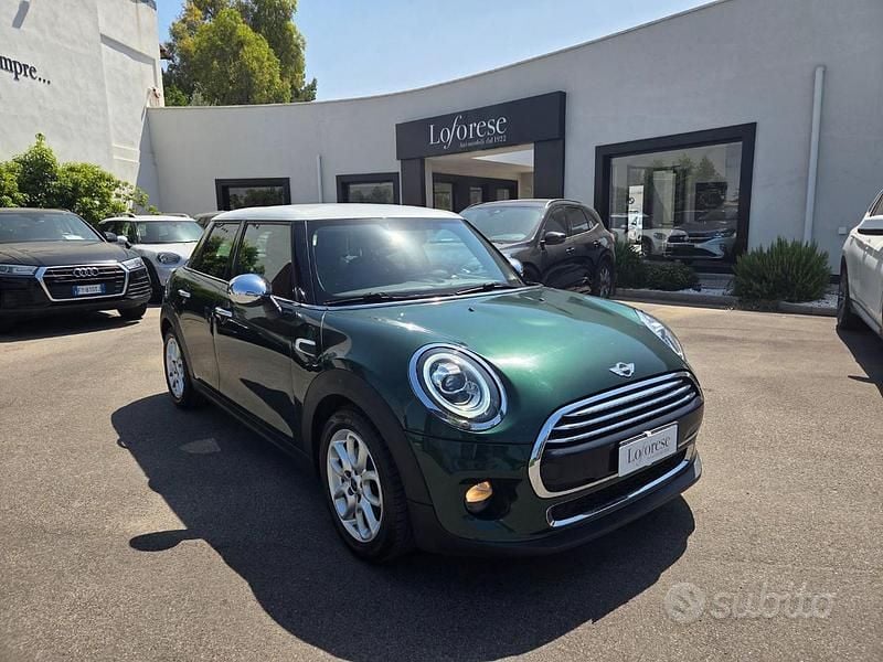 Usata Mini Cooper D 116 CV (85 kW) 2015 Verde Utilitaria