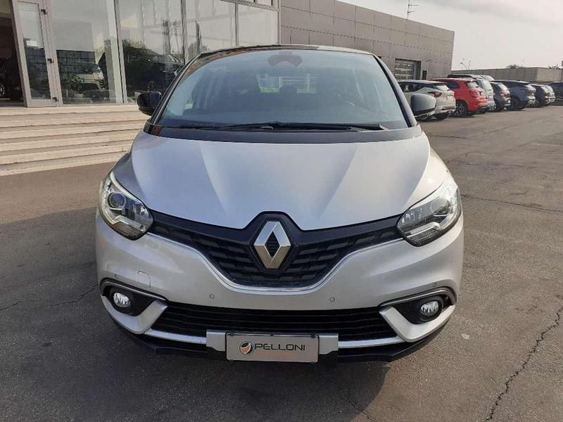 Usata Renault Scénic IV 110 CV (80 kW) 2019 Argento / metallizzato Monovolume