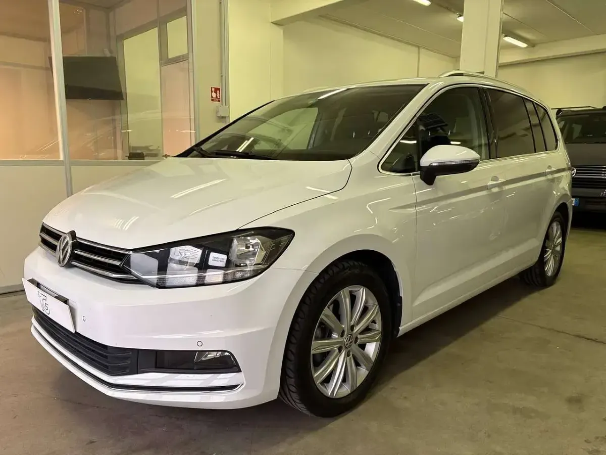 Usata VW Touran Highline 116 CV (85 kW) 2018 Bianco Monovolume