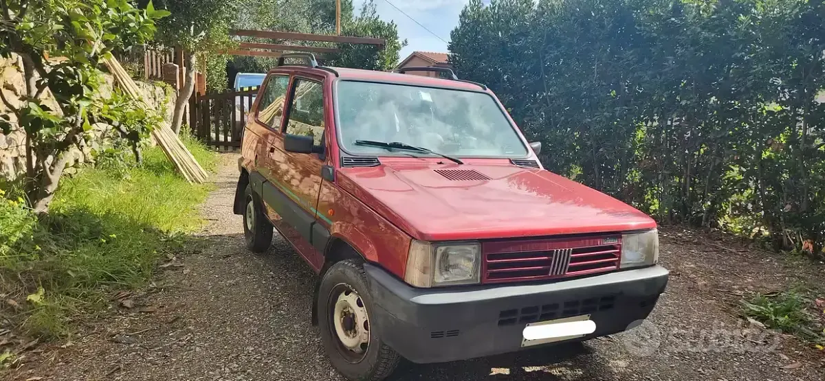 Usata Fiat Panda 4x4 Club 54 CV (39 kW) 1996 Rosso Utilitaria