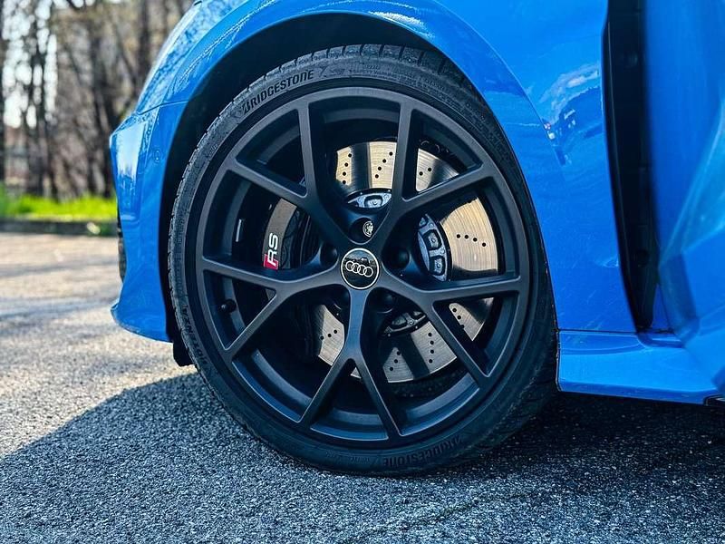 Usata Audi RS3 400 CV (294 kW) 2023 Blu/azzurro Berlina