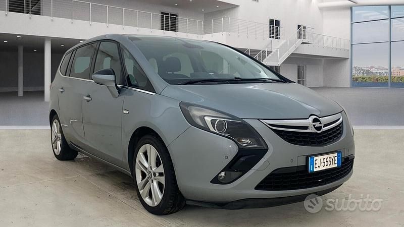 Usata Opel Zafira 131 CV (96 kW) 2011 Grigio Monovolume