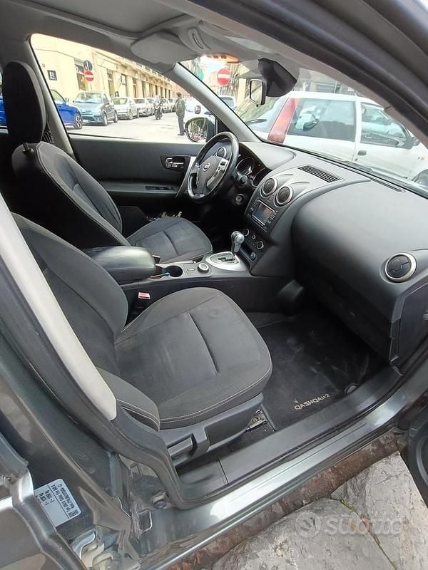 Usata Nissan Qashqai 150 CV (110 kW) 2011 SUV