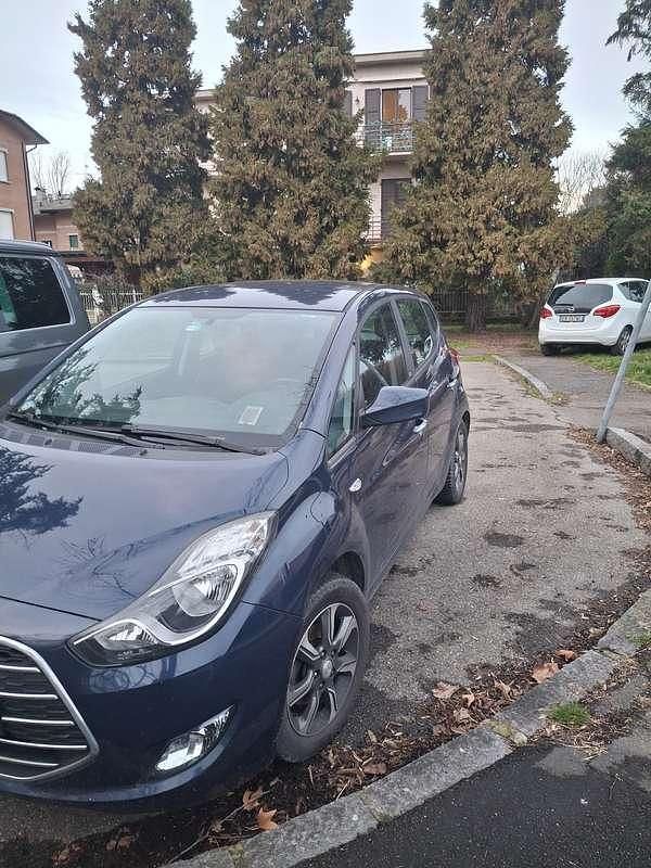 Usata Hyundai i20 73 CV (53 kW) 2019 Blu/azzurro Utilitaria