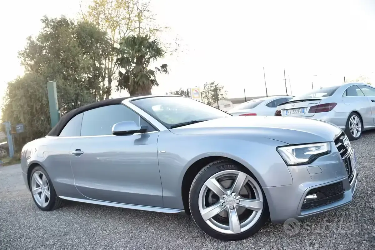 Usata Audi A5 Cabriolet Advanced 190 CV (139 kW) 2016 Grigio Cabrio
