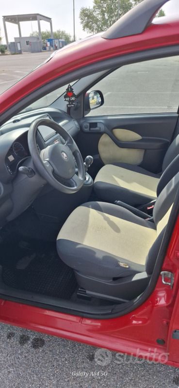 Usata Fiat Panda Dynamic 70 CV (51 kW) 2010 Rosso Utilitaria