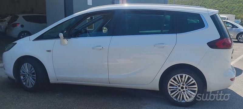 Bianco Usata 2016 Opel Zafira Tourer Monovolume | 9000 € - Immagine 1/3