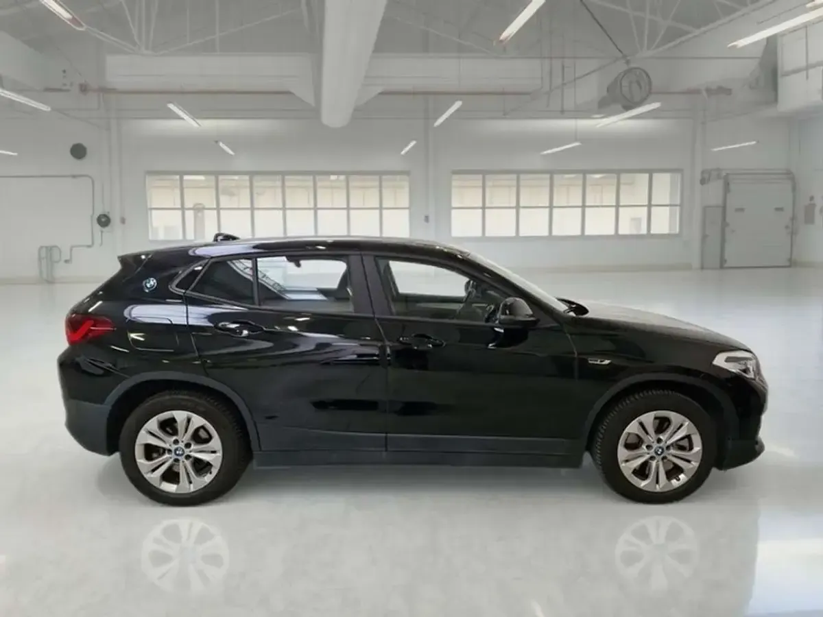 Usata BMW X2 125 CV (91 kW) 2023 Nero SUV