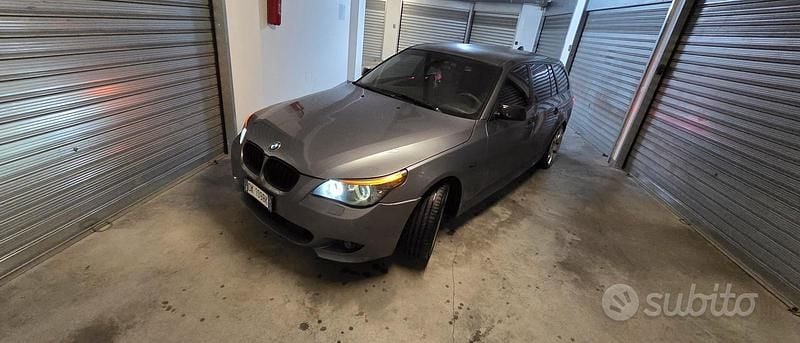 Usata BMW 520 177 CV (130 kW) 2007 Grigio Berlina