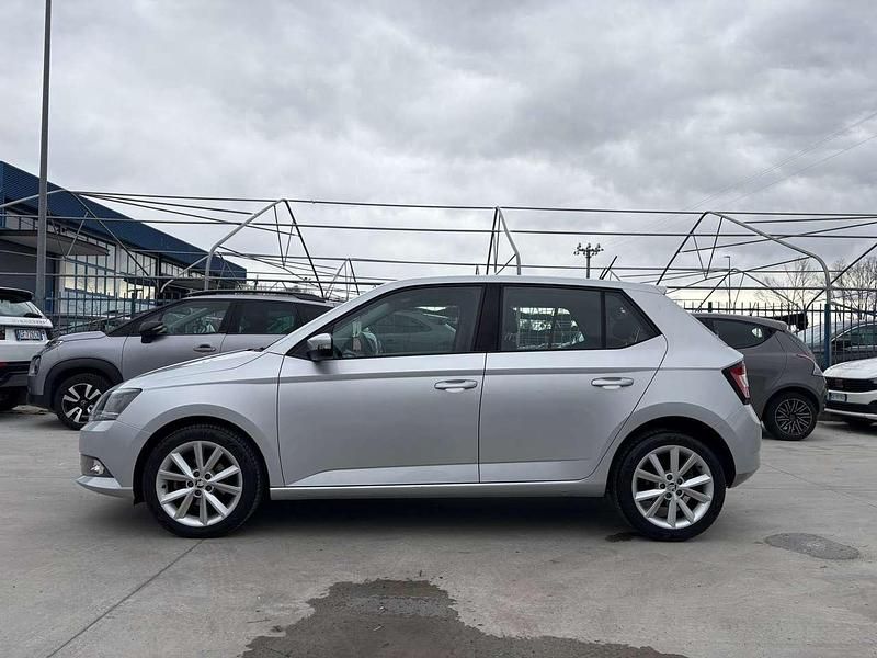 Usata Skoda Fabia 90 CV (66 kW) 2018 Argento Berlina