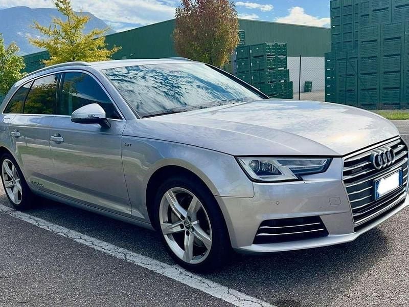 Usata Audi A4 Sport 272 CV (200 kW) 2016 Argento Station wagon