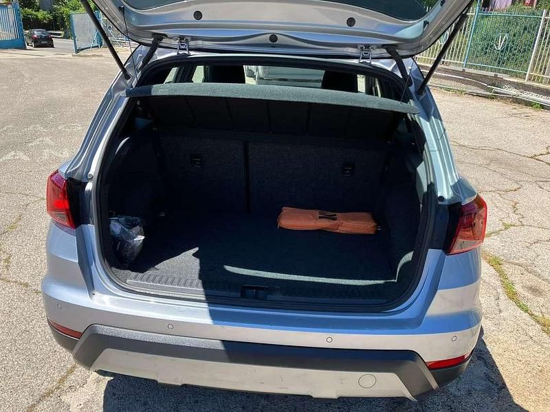 Usata Seat Arona XCELLENCE 90 CV (66 kW) 2020 Argento SUV