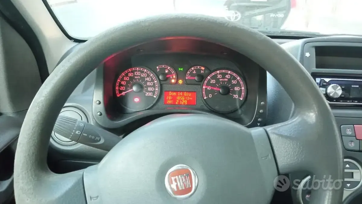 Usata Fiat Panda Dynamic 60 CV (44 kW) 2008 Giallo Utilitaria