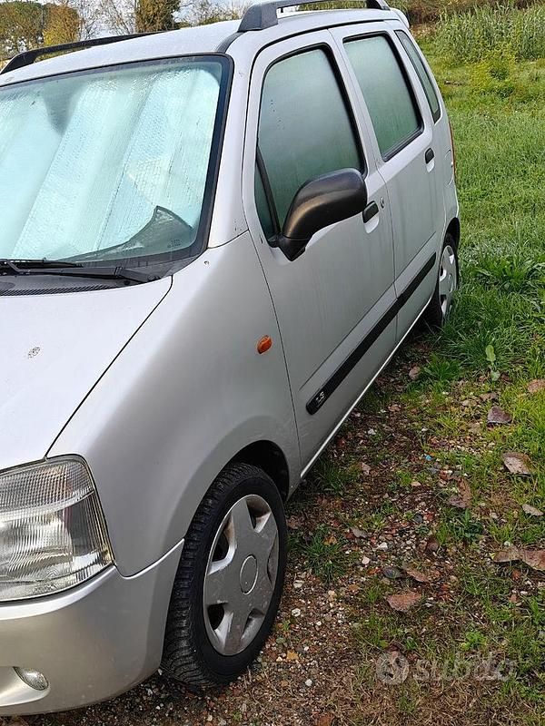 Usata Suzuki Wagon R+ 2002 Grigio Monovolume