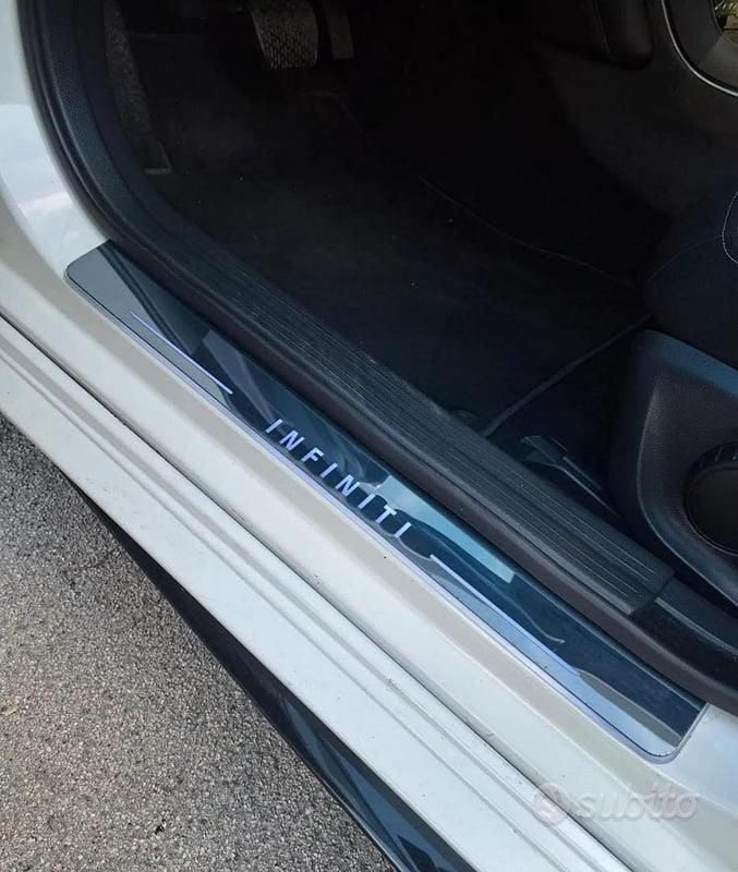 Usata Infiniti Q30 110 CV (80 kW) 2018 Berlina