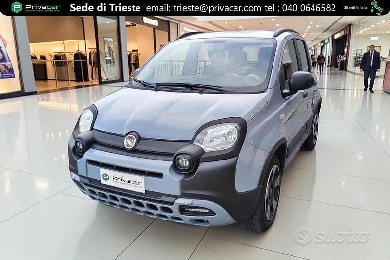 Usata Fiat Panda Cross Cross 69 CV (50 kW) 2022 Grigio Utilitaria