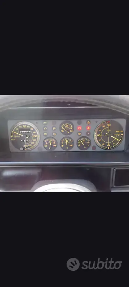 Usata Lancia Delta 205 CV (150 kW) 1992 Utilitaria