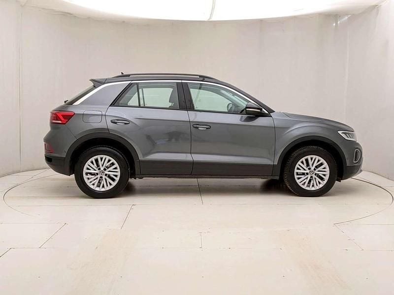 Usata VW T-Roc Life 150 CV (110 kW) 2025 Grigio SUV