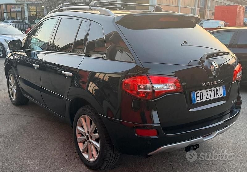 Usata Renault Koleos Luxe 150 CV (110 kW) 2011 Nero SUV